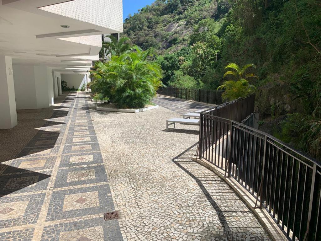 Real Residencial Apartment *